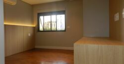 Excelente oportunidade: apartamento reformado ao lado do Parque do Povo em São Paulo, SP