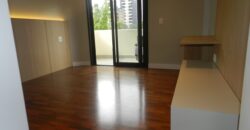 Excelente oportunidade: apartamento reformado ao lado do Parque do Povo em São Paulo, SP