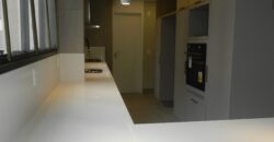 Excelente oportunidade: apartamento reformado ao lado do Parque do Povo em São Paulo, SP