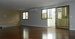 Excelente oportunidade: apartamento reformado ao lado do Parque do Povo em São Paulo, SP