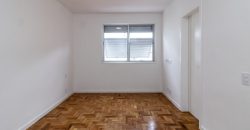 Apartamento de alto padrão à venda – Cerqueira César – 2 suítes – Reformado