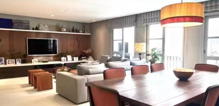 Apartamento reformado à venda no Jardim Europa, próximo ao Shopping Iguatemi