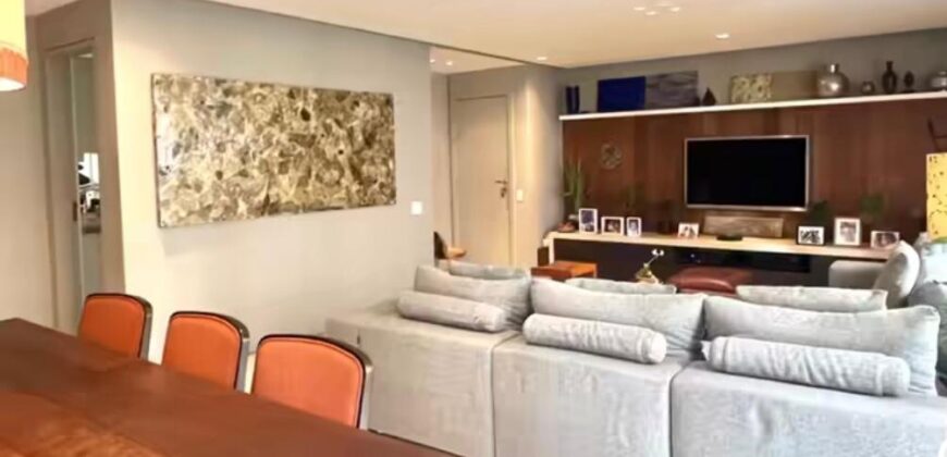 Apartamento reformado à venda no Jardim Europa, próximo ao Shopping Iguatemi