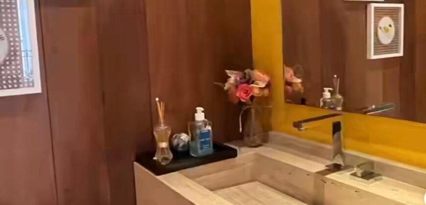 Apartamento reformado à venda no Jardim Europa, próximo ao Shopping Iguatemi