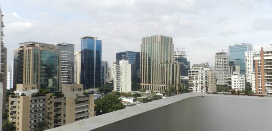 Apartamento à Venda para reforma ao Lado do Parque do Povo