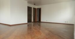 Apartamento à Venda para reforma ao Lado do Parque do Povo