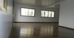 Apartamento à Venda para reforma ao Lado do Parque do Povo