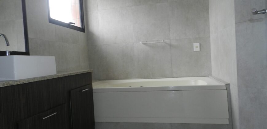 Luxuoso apartamento duplex à venda em Pinheiros – 2 suítes e vista infinita