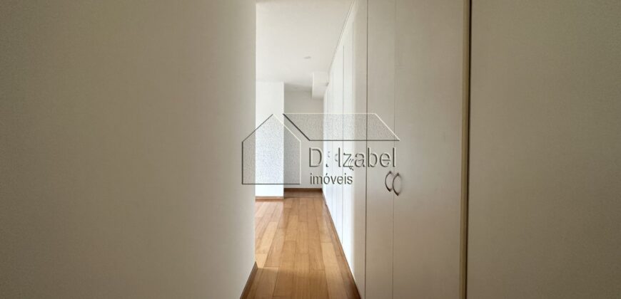 Cobertura Panorâmica Duplex em Alto de Pinheiros: Luxo e Sofisticação para você