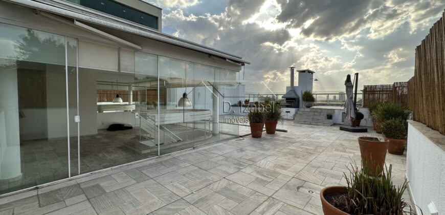 Cobertura Panorâmica Duplex em Alto de Pinheiros: Luxo e Sofisticação para você