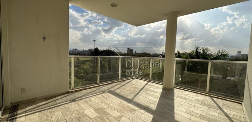 Cobertura Panorâmica Duplex em Alto de Pinheiros: Luxo e Sofisticação para você