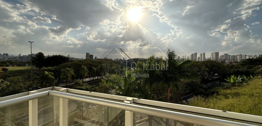 Cobertura Panorâmica Duplex em Alto de Pinheiros: Luxo e Sofisticação para você