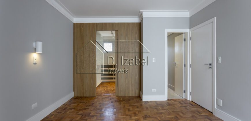 Apartamento Exclusivo à Venda no Itaim: 138m², 2 dormitórios (1 suíte) e sala de TV.