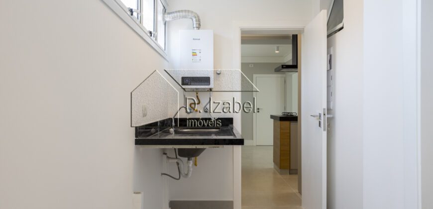 Apartamento Exclusivo à Venda no Itaim: 138m², 2 dormitórios (1 suíte) e sala de TV.