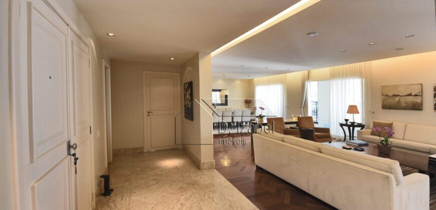 Apartamento de Alto Padrão à Venda, 367m² com 4 suítes, terraço nos Jardins São Paulo.