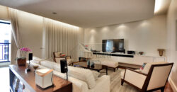Apartamento de Alto Padrão à Venda, 367m² com 4 suítes, terraço nos Jardins São Paulo.