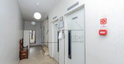 Apartamento à venda no Jardim Paulista, com 55 m² de área útil, oferecendo uma excelente oportunidade tanto para investimento quanto para moradia.