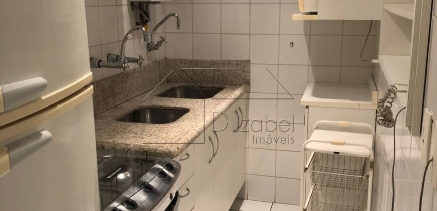 Apartamento duplex à venda com 75 m²