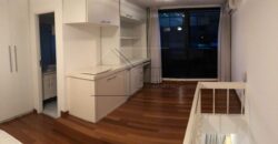 Apartamento duplex à venda com 75 m²