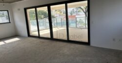 Apartamento novo à venda, com 246 m² de área útil, no melhor do Itaim.