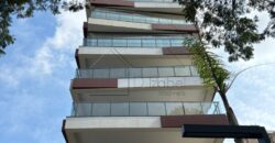 Apartamento novo à venda, com 246 m² de área útil, no melhor do Itaim.