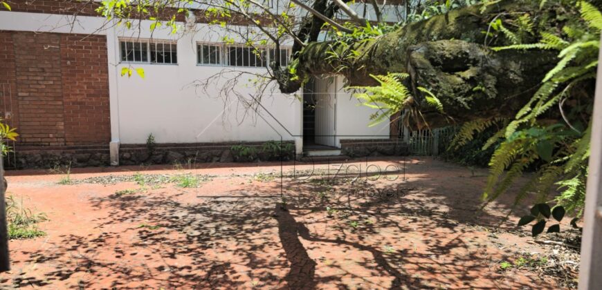 Casa  para venda tem 439 metros quadrados com 3 quartos em Jardim Paulista – São Paulo – SP