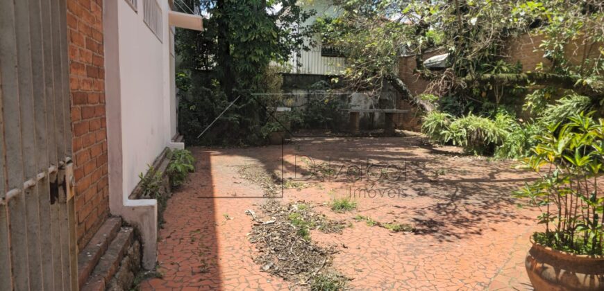 Casa  para venda tem 439 metros quadrados com 3 quartos em Jardim Paulista – São Paulo – SP