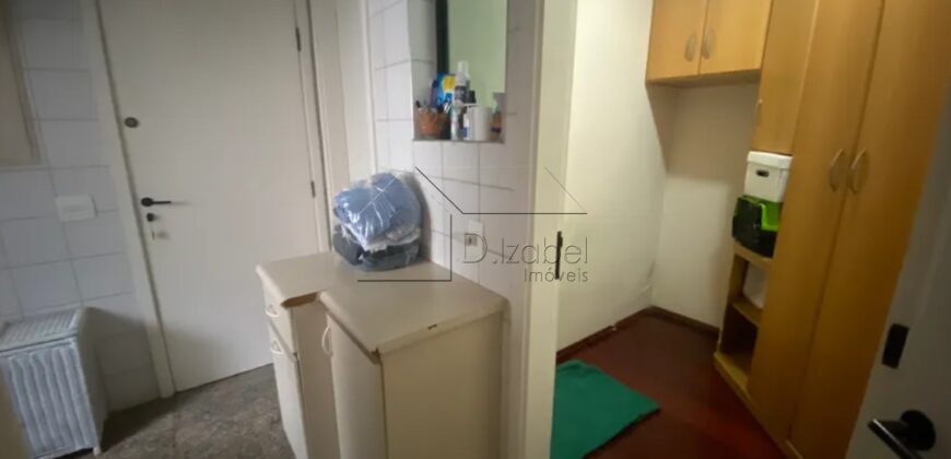 Apartamento à venda com 142 m² no coração do Itaim Bibi, um dos bairros mais desejados de São Paulo.