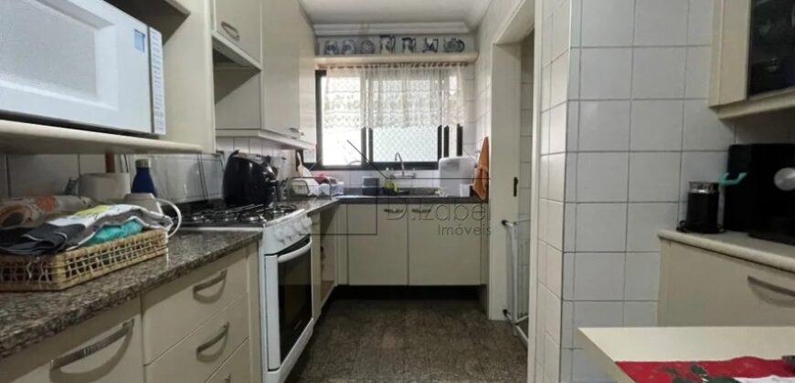 Apartamento à venda com 142 m² no coração do Itaim Bibi, um dos bairros mais desejados de São Paulo.