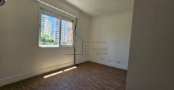 Apartamento à venda com 63 m² e 2 quartos na Vila Olímpia, São Paulo.