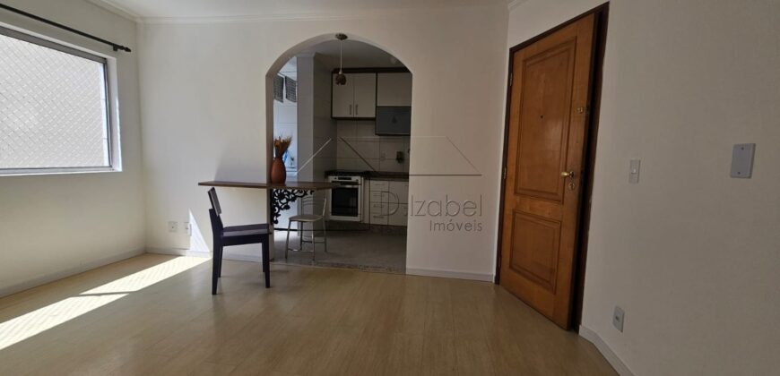 Apartamento à venda com 55 m² em localização privilegiada de Perdizes, bem em frente ao tradicional Colégio Sagrado Coração de Jesus.