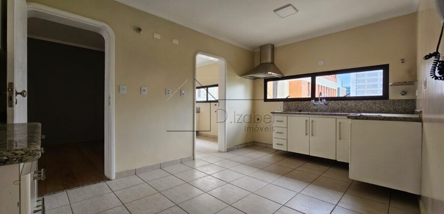 Apartamento à venda com 209 m² e 3 suítes no Itaim Bibi, São Paulo.