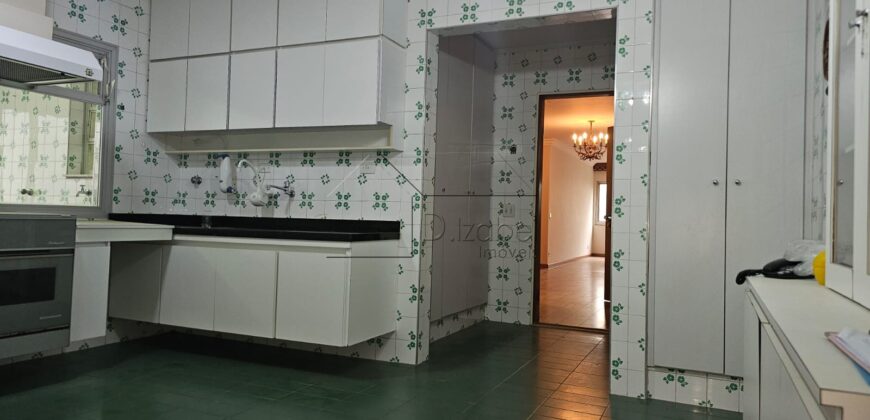 Apartamento à venda com 191 m² e 4 quartos no Jardim Paulista, São Paulo.