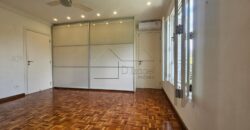 Casa à venda com 436 m² e 3 suítes no Alto de Pinheiros.