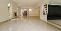 Casa à venda com 436 m² e 3 suítes no Alto de Pinheiros.