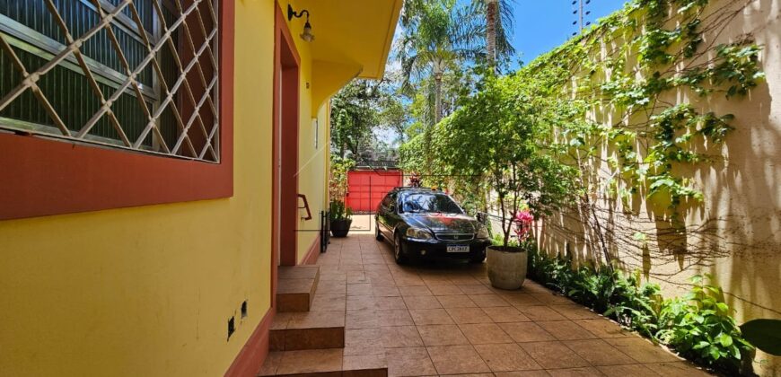Casa à venda no Jardim Europa, São Paulo – SP.