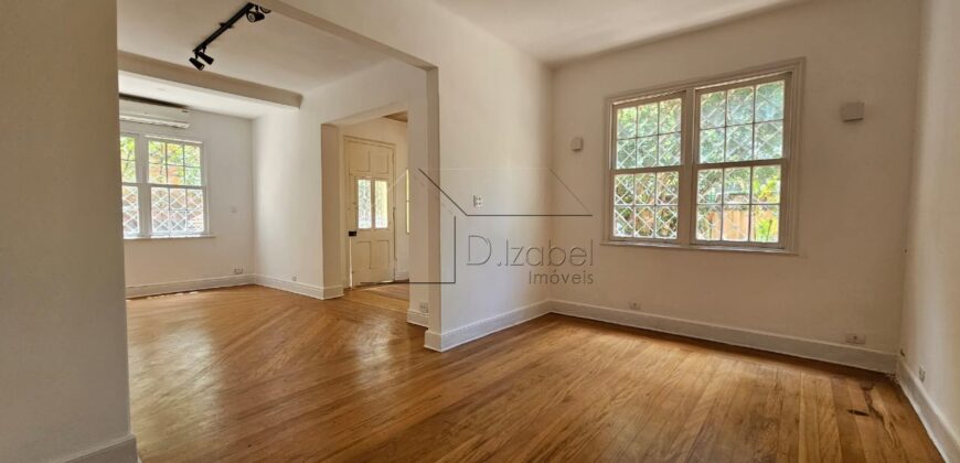 Casa à venda no Jardim Europa, São Paulo – SP.