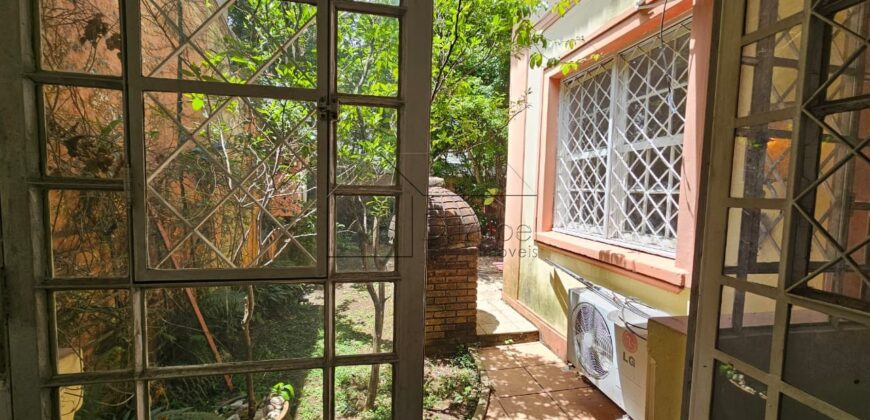 Casa à venda no Jardim Europa, São Paulo – SP.