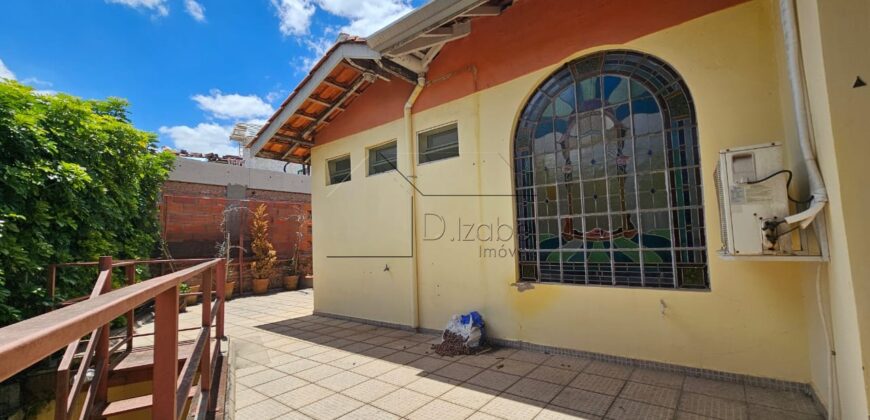 Casa à venda no Jardim Europa, São Paulo – SP.
