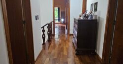 Sobrado à Venda em Rua Fechada no Alto de Pinheiros – 460m² Construídos, 4 Suítes, Segurança 24h