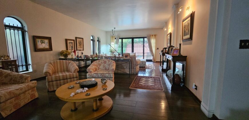 Sobrado à Venda em Rua Fechada no Alto de Pinheiros – 460m² Construídos, 4 Suítes, Segurança 24h