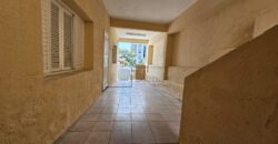 Casa à venda com 200 m² de terreno e 180 m² de área construída na Vila Madalena, São Paulo.