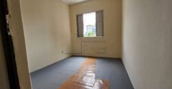 Casa à venda com 200 m² de terreno e 180 m² de área construída na Vila Madalena, São Paulo.