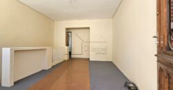 Casa à venda com 200 m² de terreno e 180 m² de área construída na Vila Madalena, São Paulo.