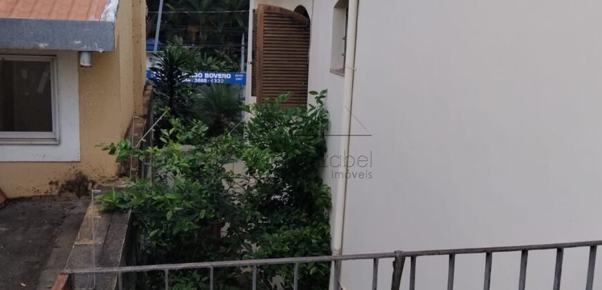 Casa à venda para reforma com 430 m² de área construída no tradicional bairro do Sumaré.