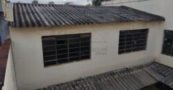 Casa à venda para reforma com 430 m² de área construída no tradicional bairro do Sumaré.