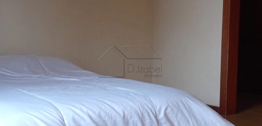 Casa sobrado à Venda em Rua Fechada na Vila Ida –294m² Construídos, 4 quartos sendo 2 suites, Segurança 24h.