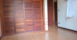 Casa sobrado à Venda em Rua Fechada na Vila Ida –294m² Construídos, 4 quartos sendo 2 suites, Segurança 24h.