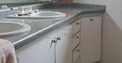 Casa sobrado à Venda em Rua Fechada na Vila Ida –294m² Construídos, 4 quartos sendo 2 suites, Segurança 24h.