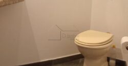 Casa sobrado à Venda em Rua Fechada na Vila Ida –294m² Construídos, 4 quartos sendo 2 suites, Segurança 24h.